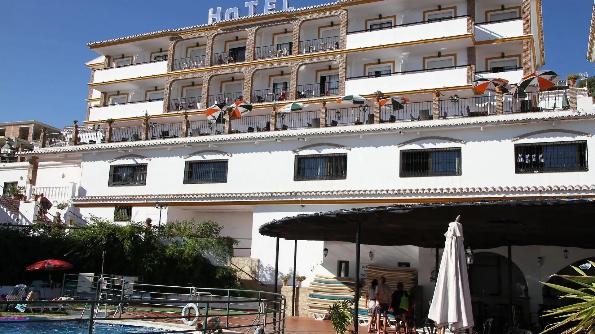 Hotel Y Bungalows Balcon De Competa